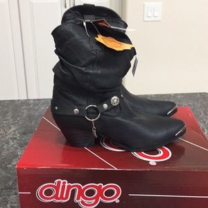 Ladies size 11 leather boots NWT